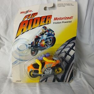 NIP New In Package Vintage Maisto Flip Rider Motorcycle #15025